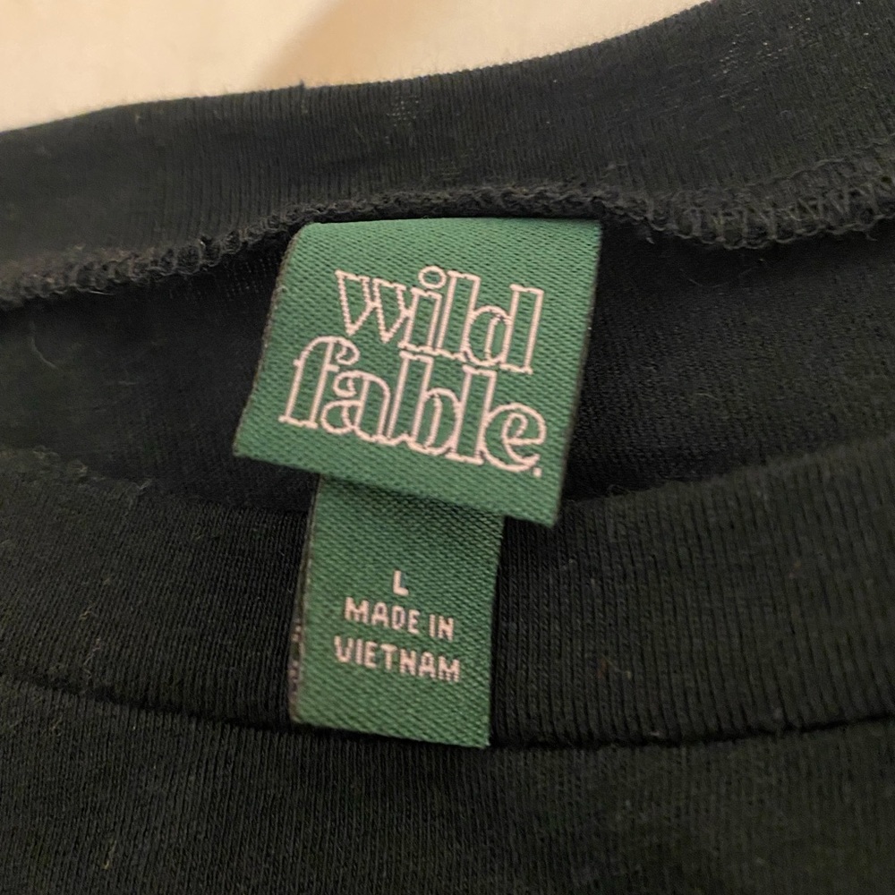 Shirt - Picture 2 of 2